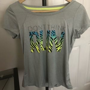Women’s Workout Top